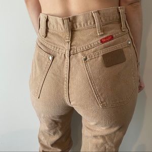 🌟SOLD🌟 Vintage Tan Wrangler High Waisted Jeans